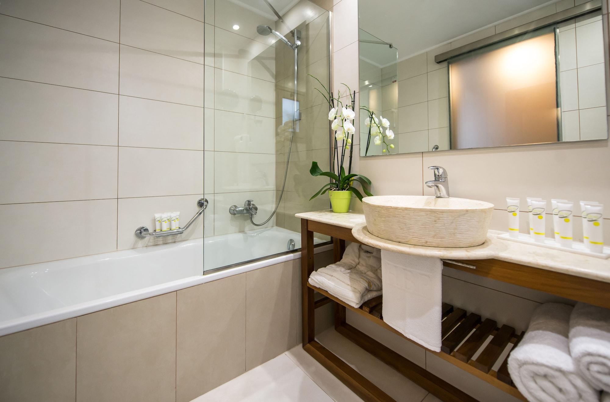 Kalamákion Bitzaro Palace Hotel מראה חיצוני תמונה